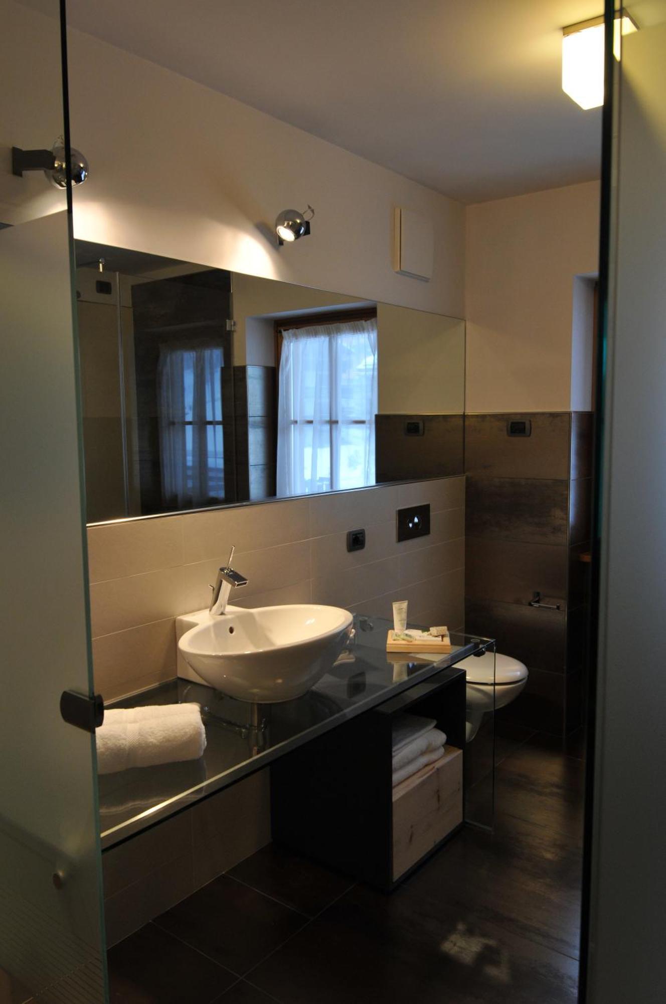 Chalet Laura Lodge Hotel مادونا دي كامبيليو المظهر الخارجي الصورة
