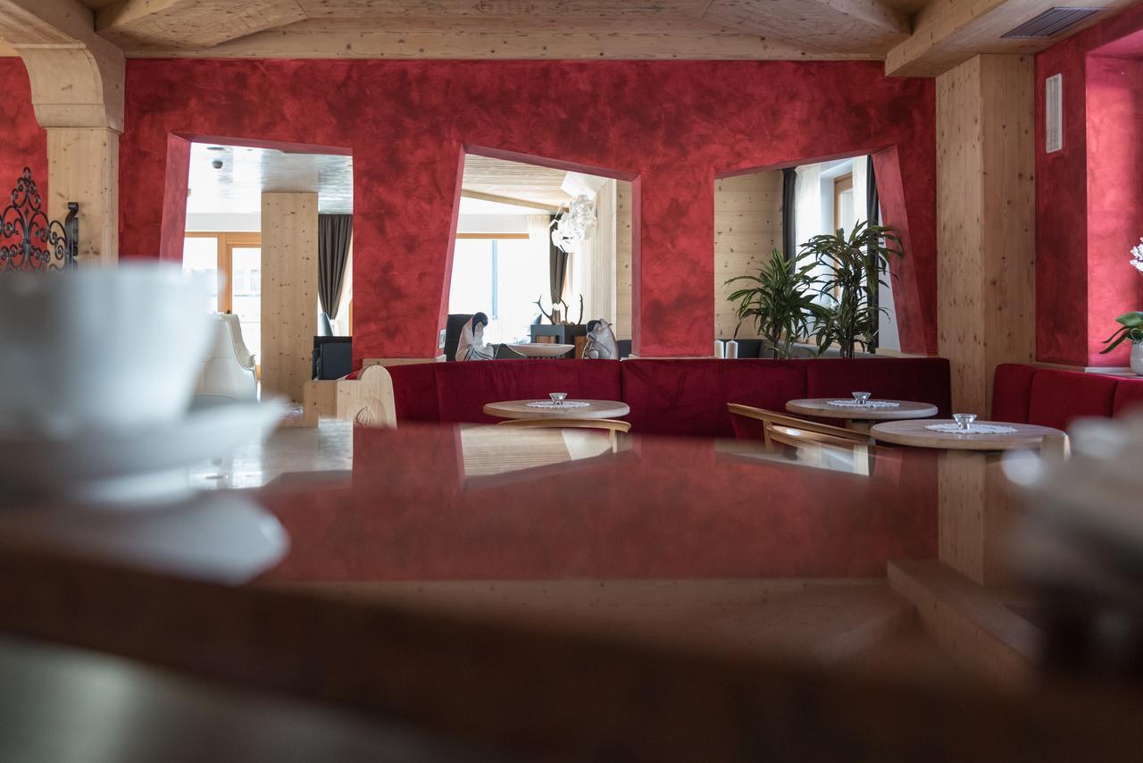 Chalet Laura Lodge Hotel مادونا دي كامبيليو المظهر الخارجي الصورة